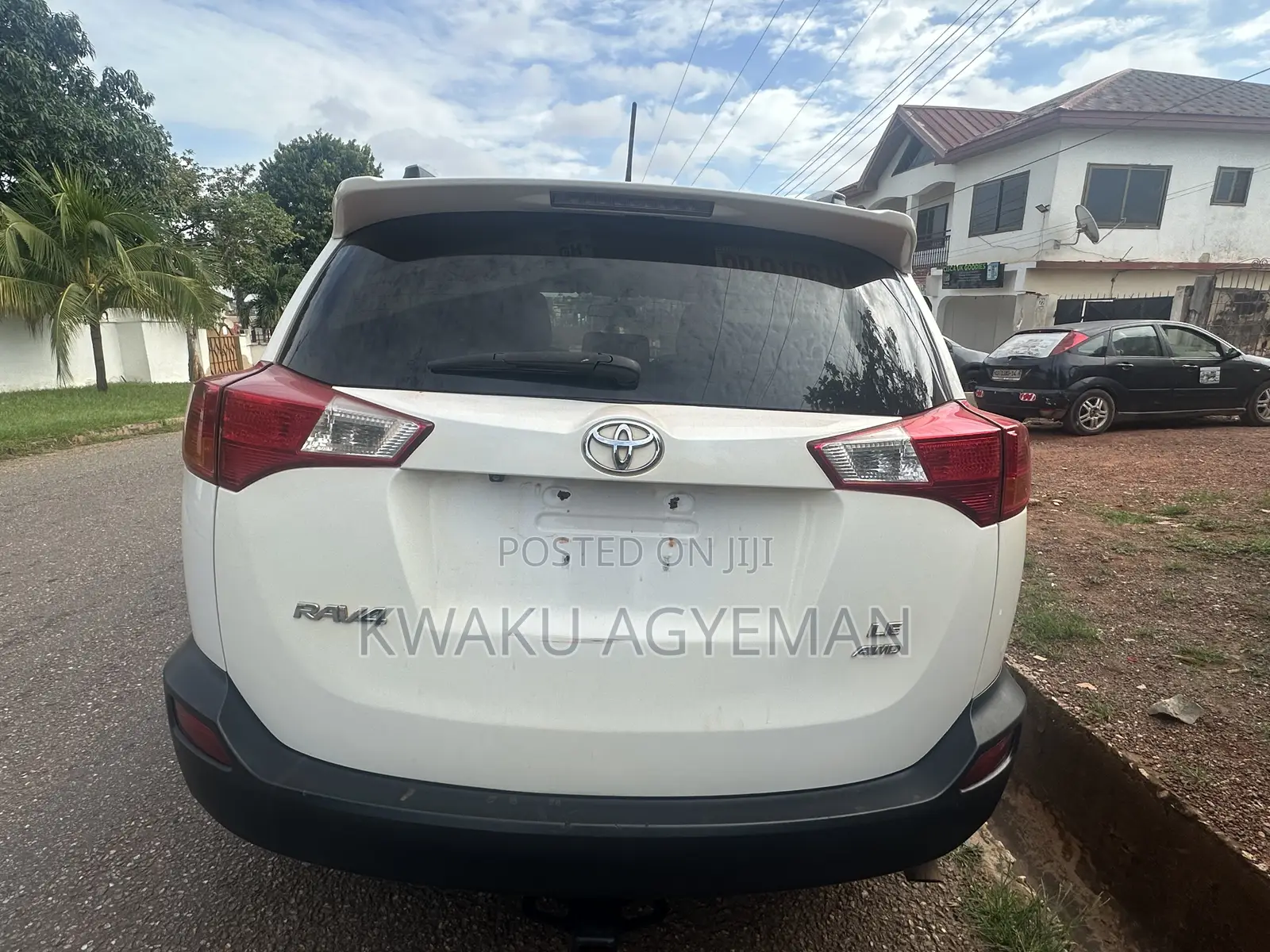 Toyota RAV4 LE 4dr SUV AWD (2.5L 4cyl 6A) 2015 White