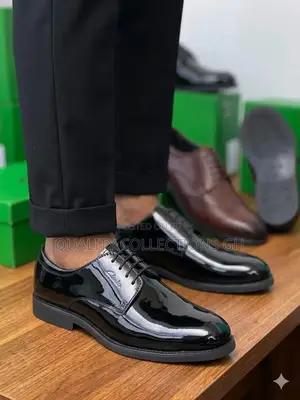 Authentic Clarks Mirror Shoe