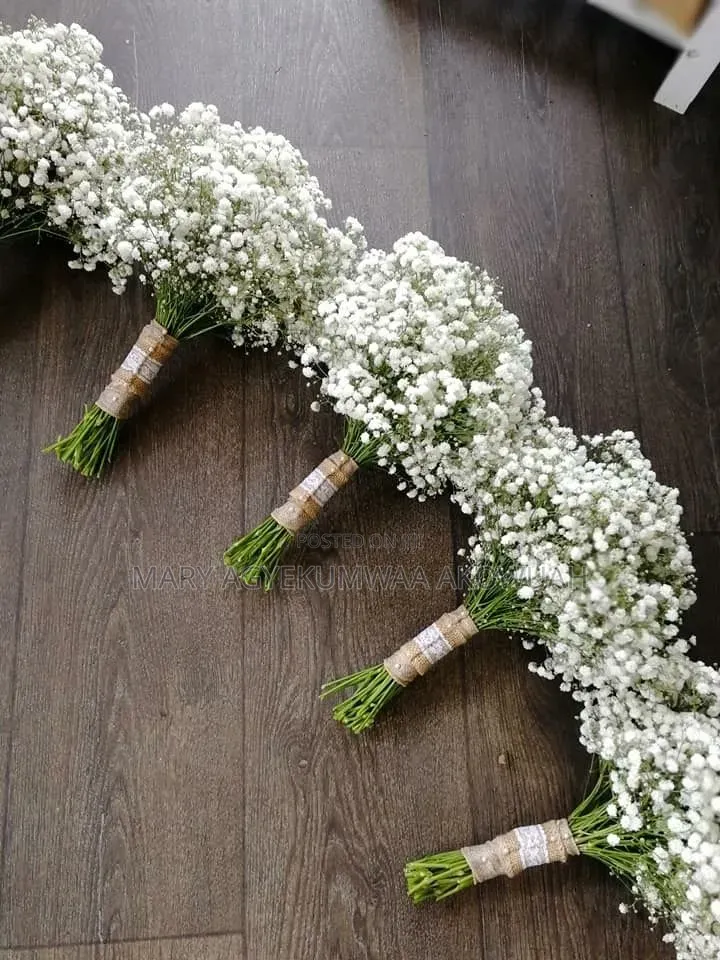 Bridal & Bridesmaids Bouquets & Corsages & Boutonnieres