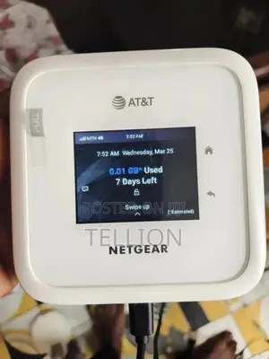 Netgear Nighthawk M6 Unlocked 98% New With Box and Accessories
