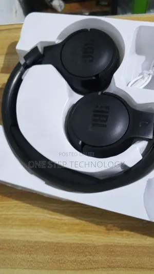 Black JBL 510bt Pure Bass Headset