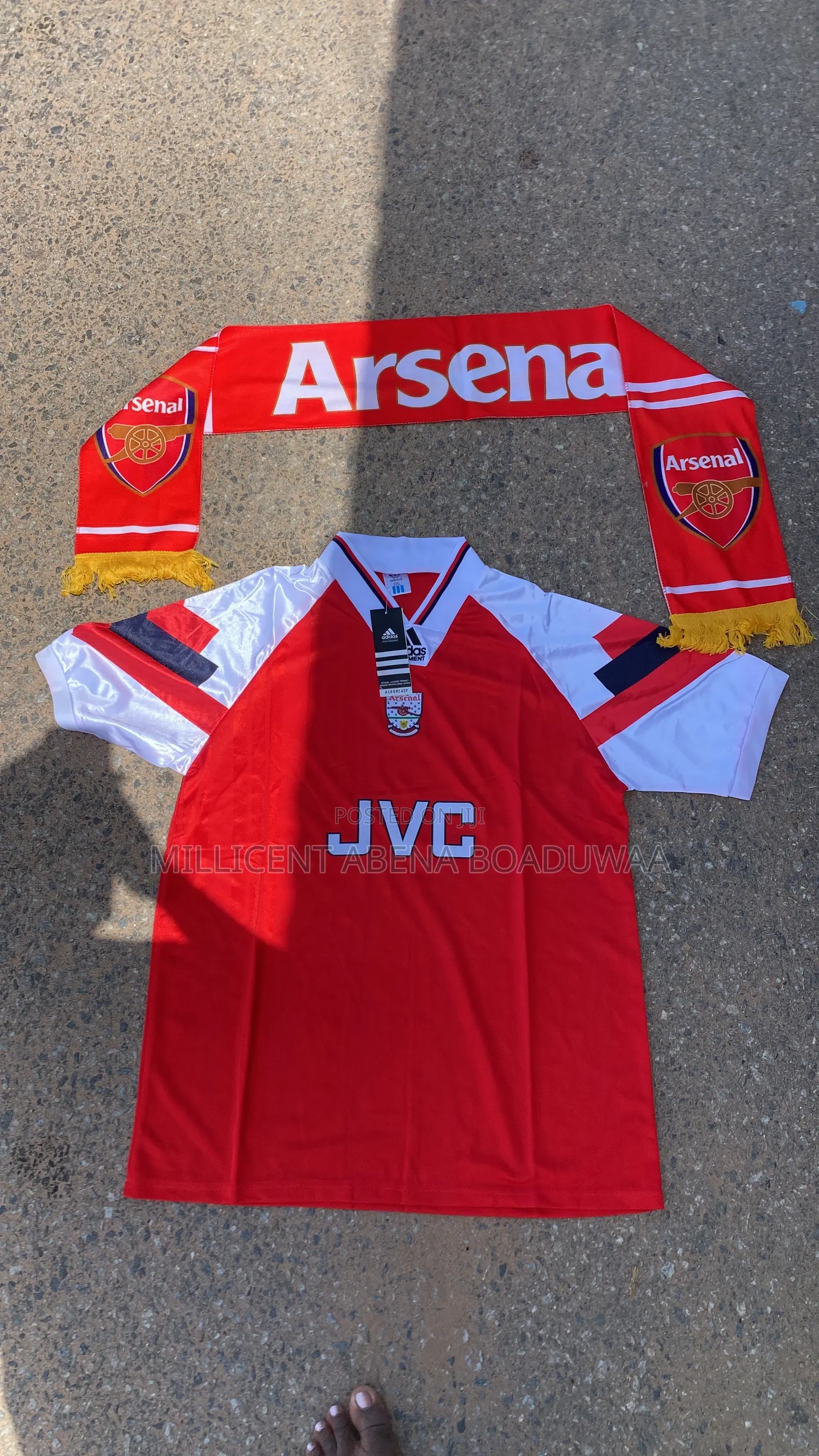 Arsenal Jersey and Muffler