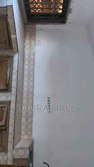 1bdrm Apartment in Dansoman Russia, Sharp Curve for rent