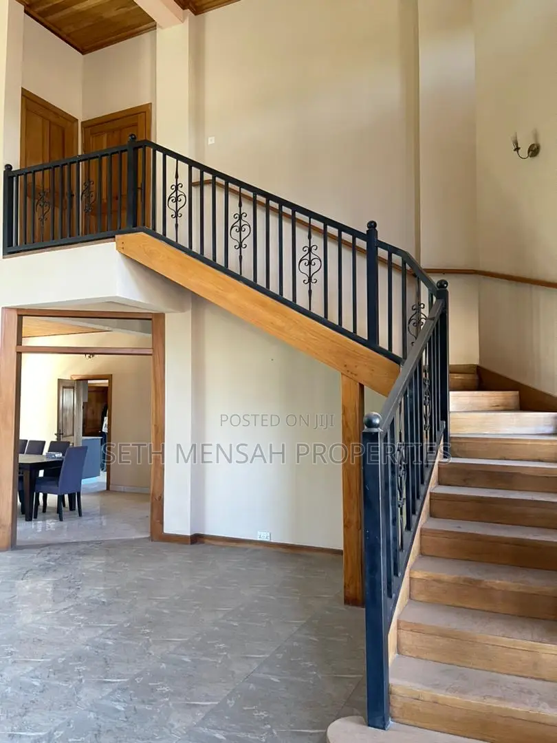 5bdrm House in 5 Bedroom House East, Ability for rent