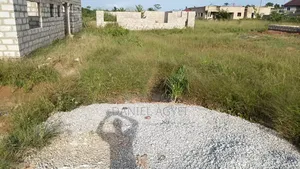 Litigation Free Half Plot of Land for Sale at Pakyi No.2