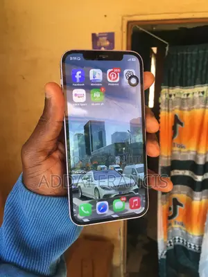 Apple iPhone 12 64 GB Purple