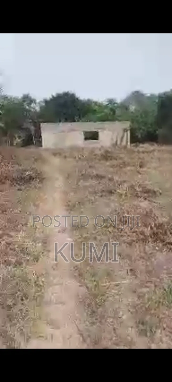 Ucompleted One Bedroom Flat With Land