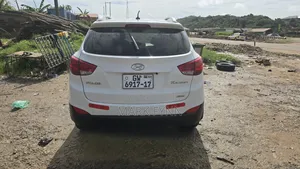 Hyundai Tucson Limited AWD 2017 White