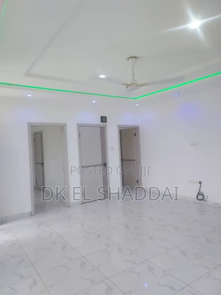 3bdrm Apartment in Amasaman for sale