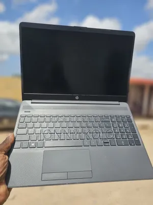 Laptop HP 255 G8 8GB Intel Core i7 SSD 256GB