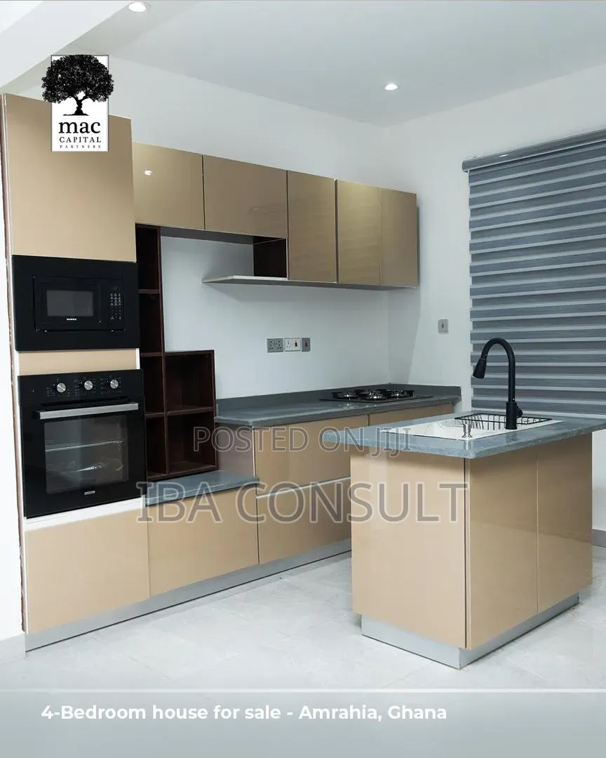 4bdrm House in Amrahia, Adenta for sale