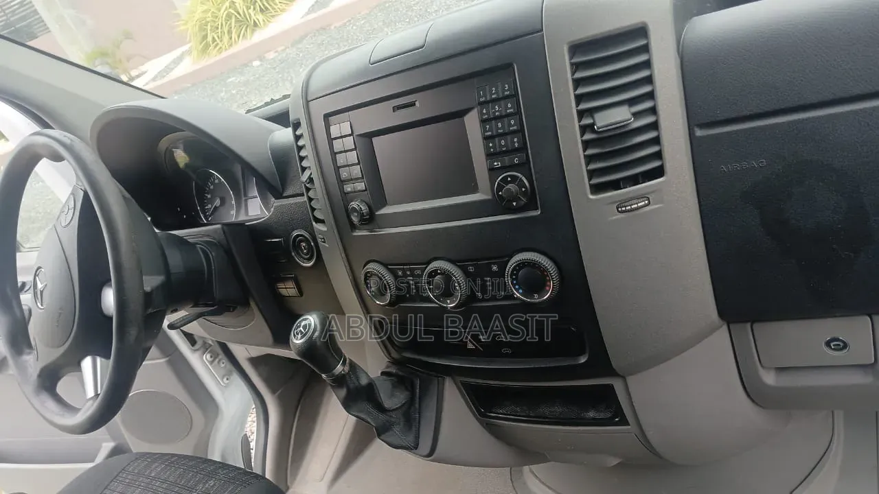 Mercedes-Benz Sprinter 2014 White