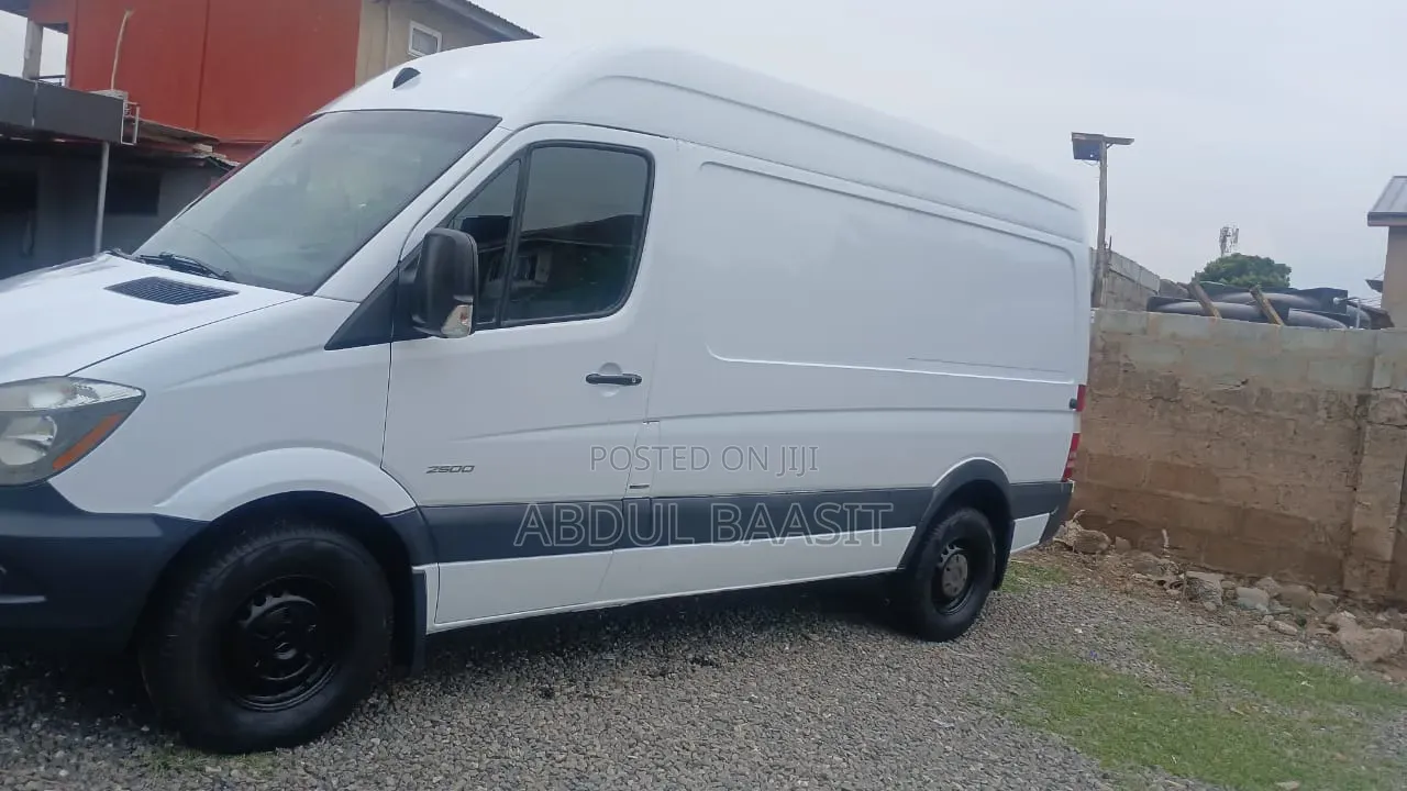 Mercedes-Benz Sprinter 2014 White