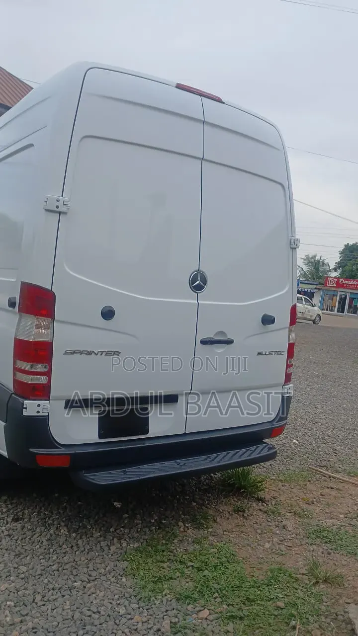 Mercedes-Benz Sprinter 2014 White