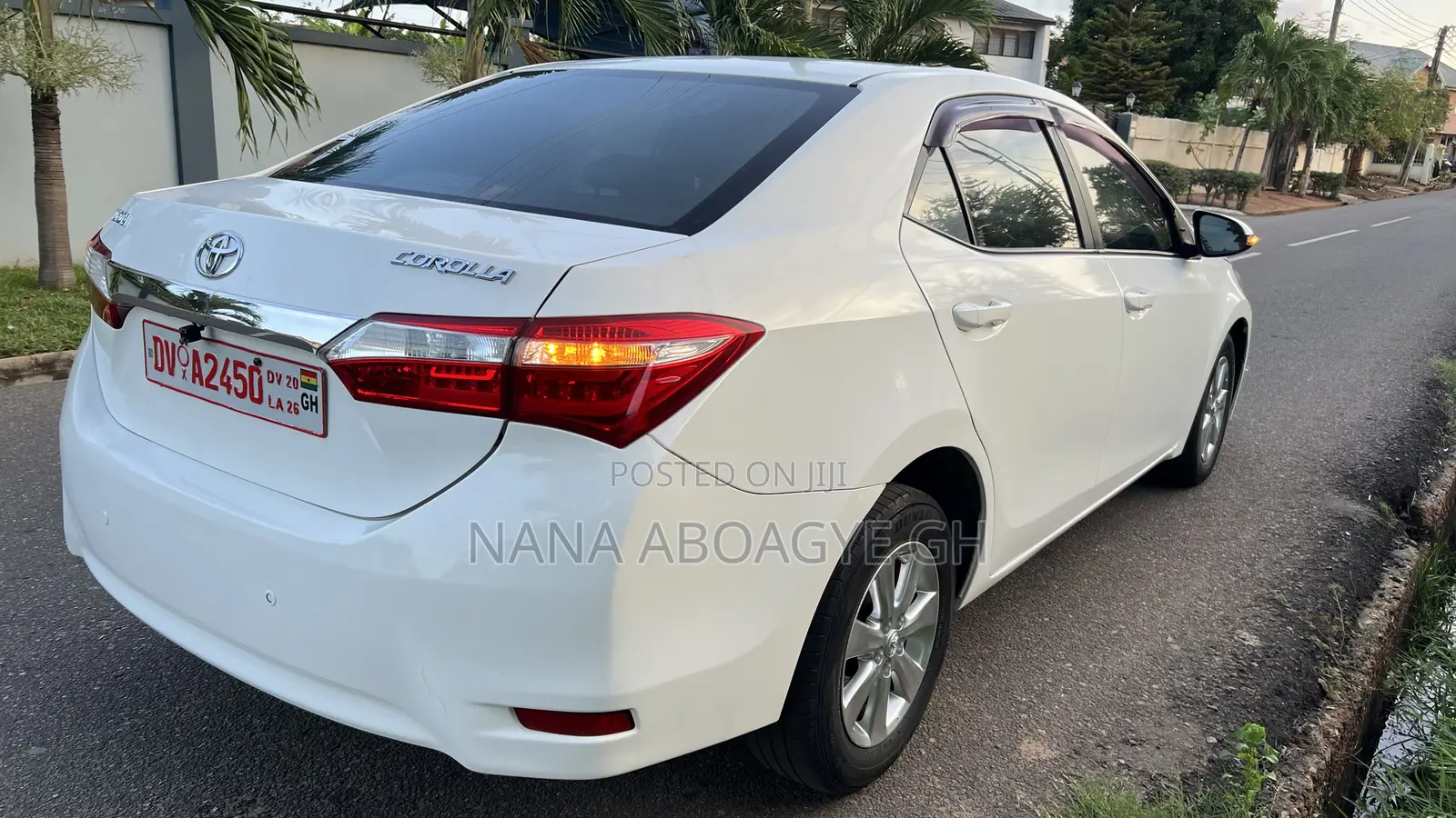 Toyota Corolla 2016 White