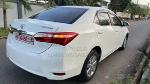 Toyota Corolla 2016 White