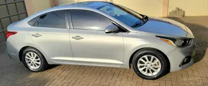 Hyundai Accent SEL 2019 Silver