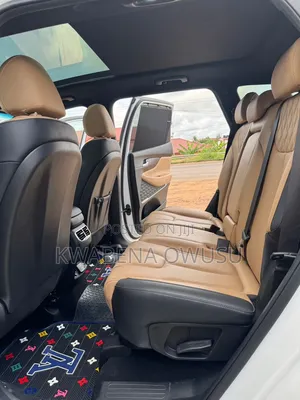 Hyundai Santa Fe Limited 2023 White