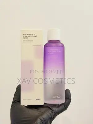 The Jumiso Niacinamide 2+ Pore Smoothing Toner