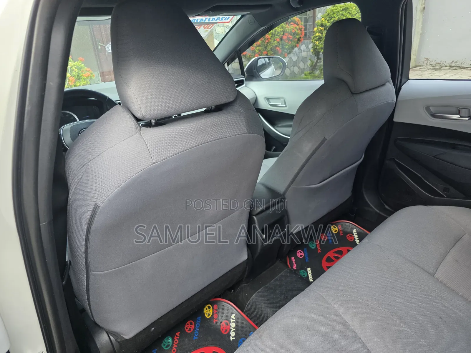 Toyota Corolla SE 2020 White