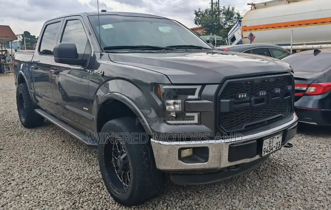 Ford F-150 XL 4x4 SuperCrew Cab Styleside 6.5 ft. box 157 in. WB 2016