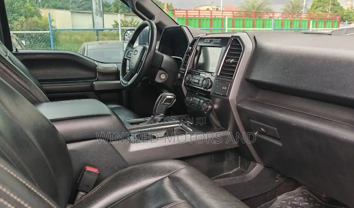 Ford F-150 XL 4x4 SuperCrew Cab Styleside 6.5 ft. box 157 in. WB 2016