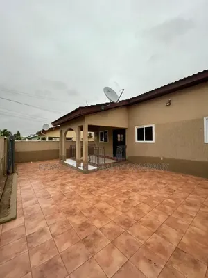 3bdrm House in East Legon Ogbojo, Accra Metropolitan for rent