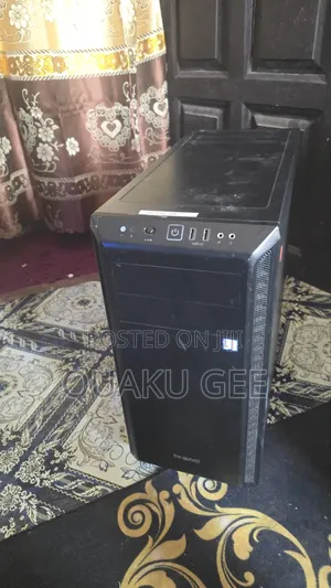 Desktop Computer Gigabyte GB-BXi7-4770R 8GB Intel Core i7 HDD 256GB