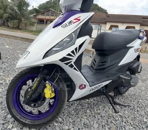 Motorcycle 2021 White