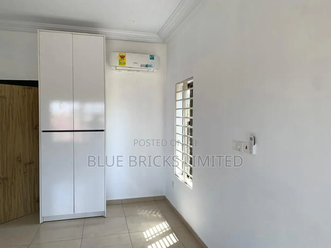 3bdrm House in Coastal, Baatsona Total for sale