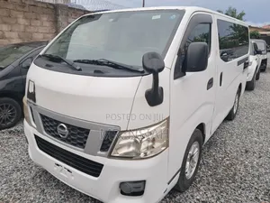 Nissan Caravan (Urvan) 2014 White