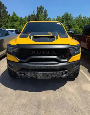Dodge RAM 2023 Yellow