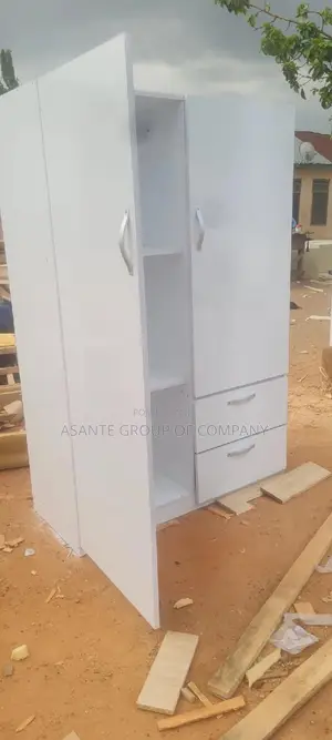 Quality and Affordable Modern Waldrobe