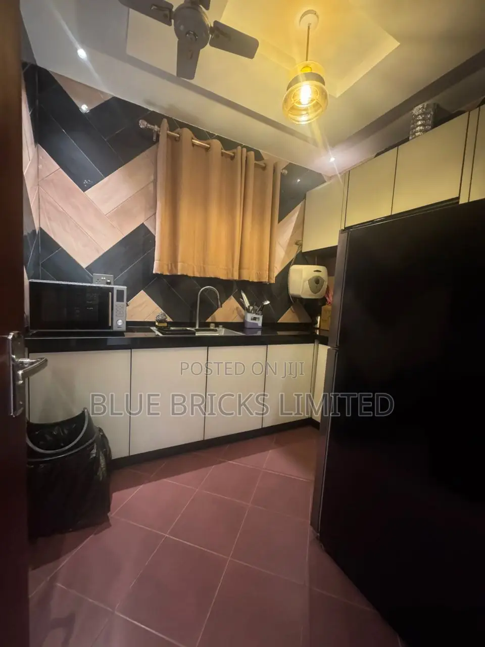 Furnished 3bdrm Apartment in Tseaddo, Trade Fair for rent
