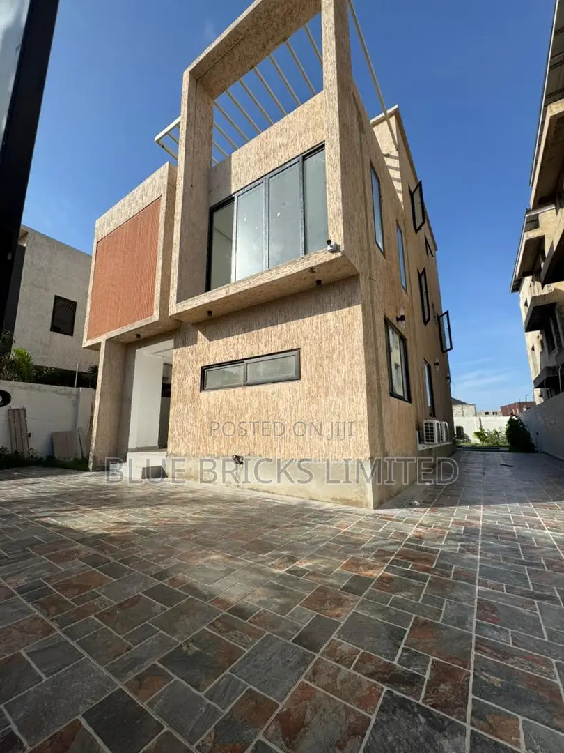 Furnished 4bdrm House in Manet for rent