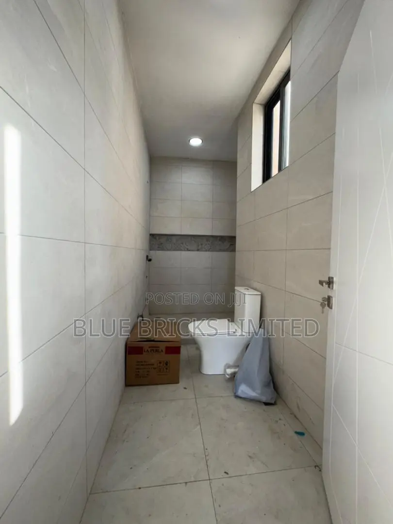 Furnished 4bdrm House in Manet for rent
