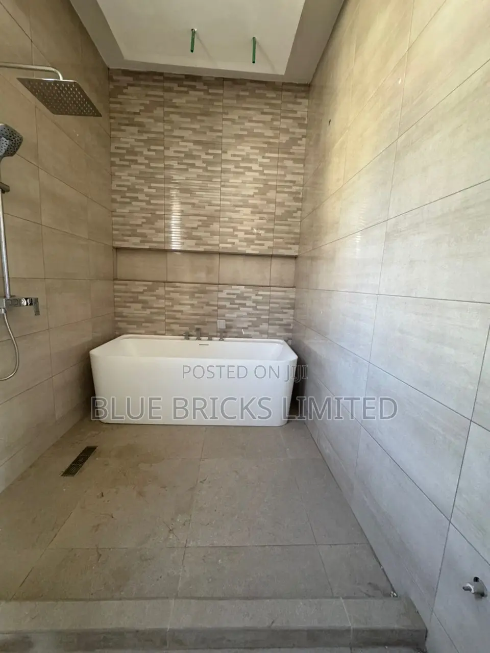Furnished 4bdrm House in Manet for rent