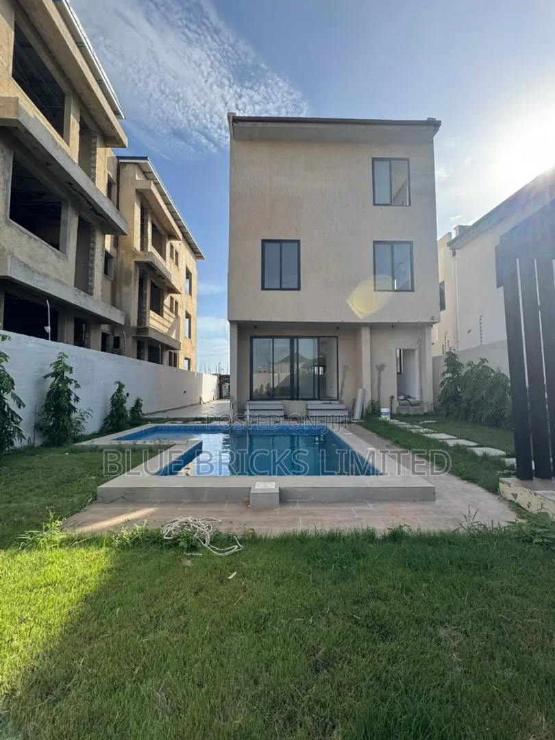 Furnished 4bdrm House in Manet for rent