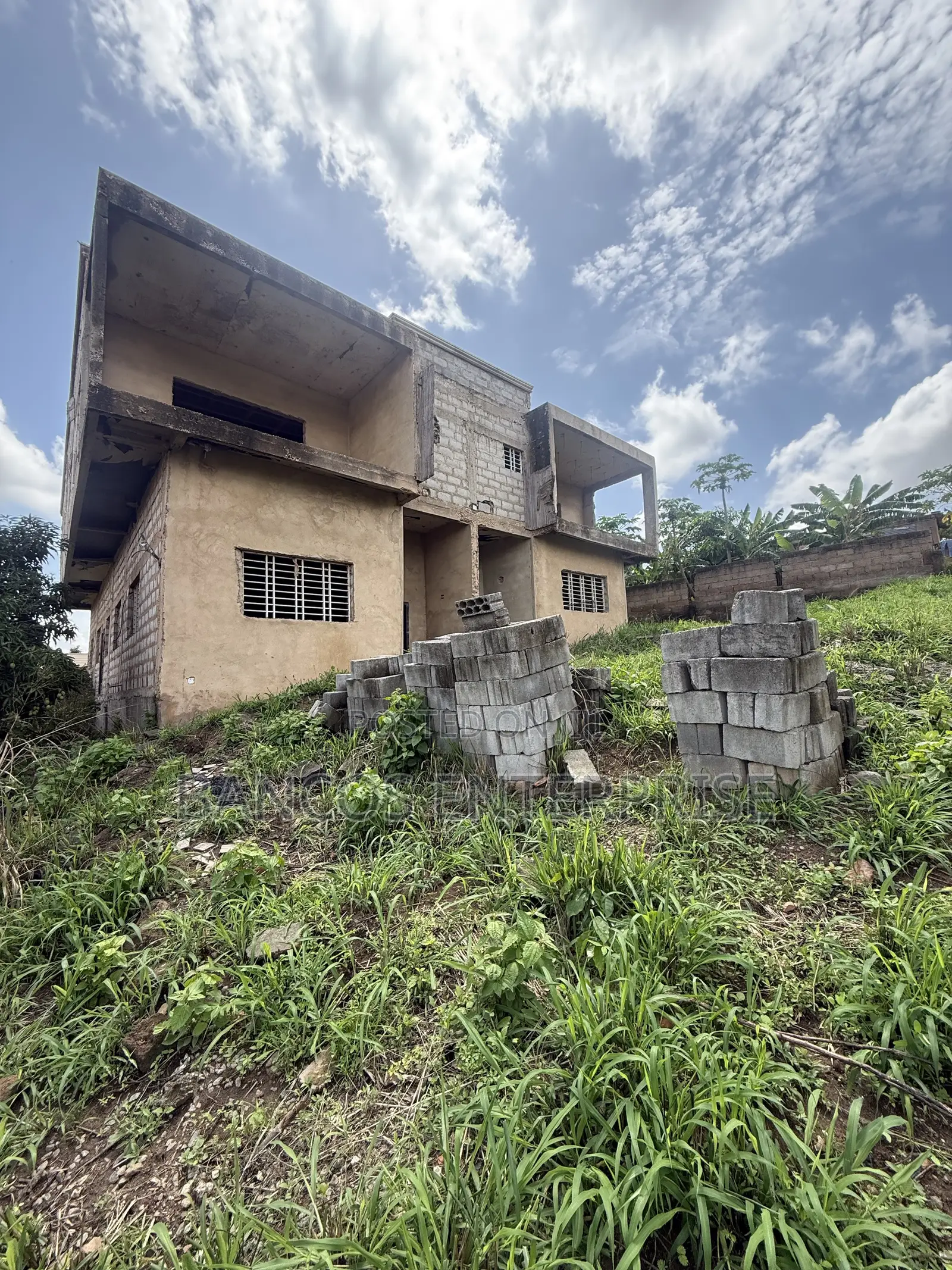 4bdrm House in Ashomang Estate for sale