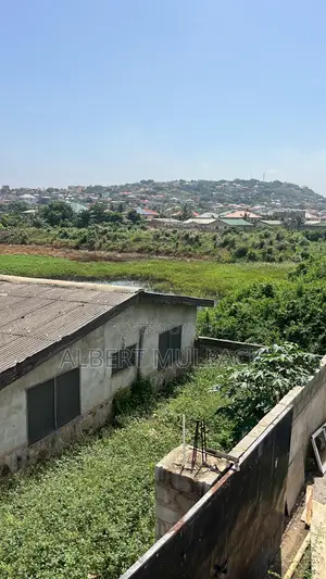 3bdrm Apartment in 3-Bedroom House For, Weija for rent