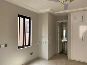 3bdrm Duplex in Ayi Mensah, Oyarifa Mall Area for rent