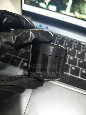 50ml Glossy Black Jar With Inner Lid