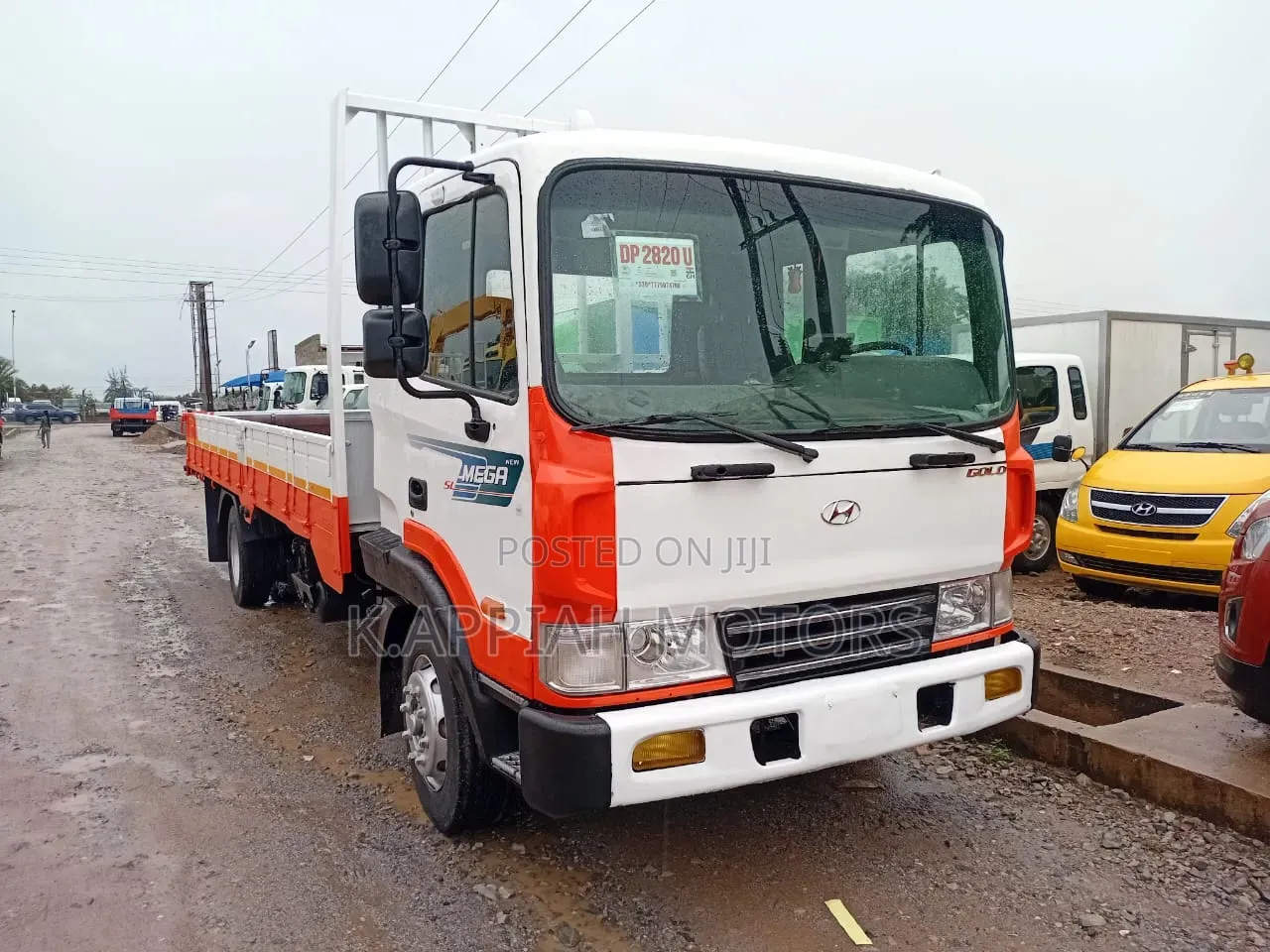 Hyundai 5ton( 8 Holes)