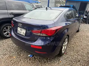 Hyundai Elantra 2015 Blue