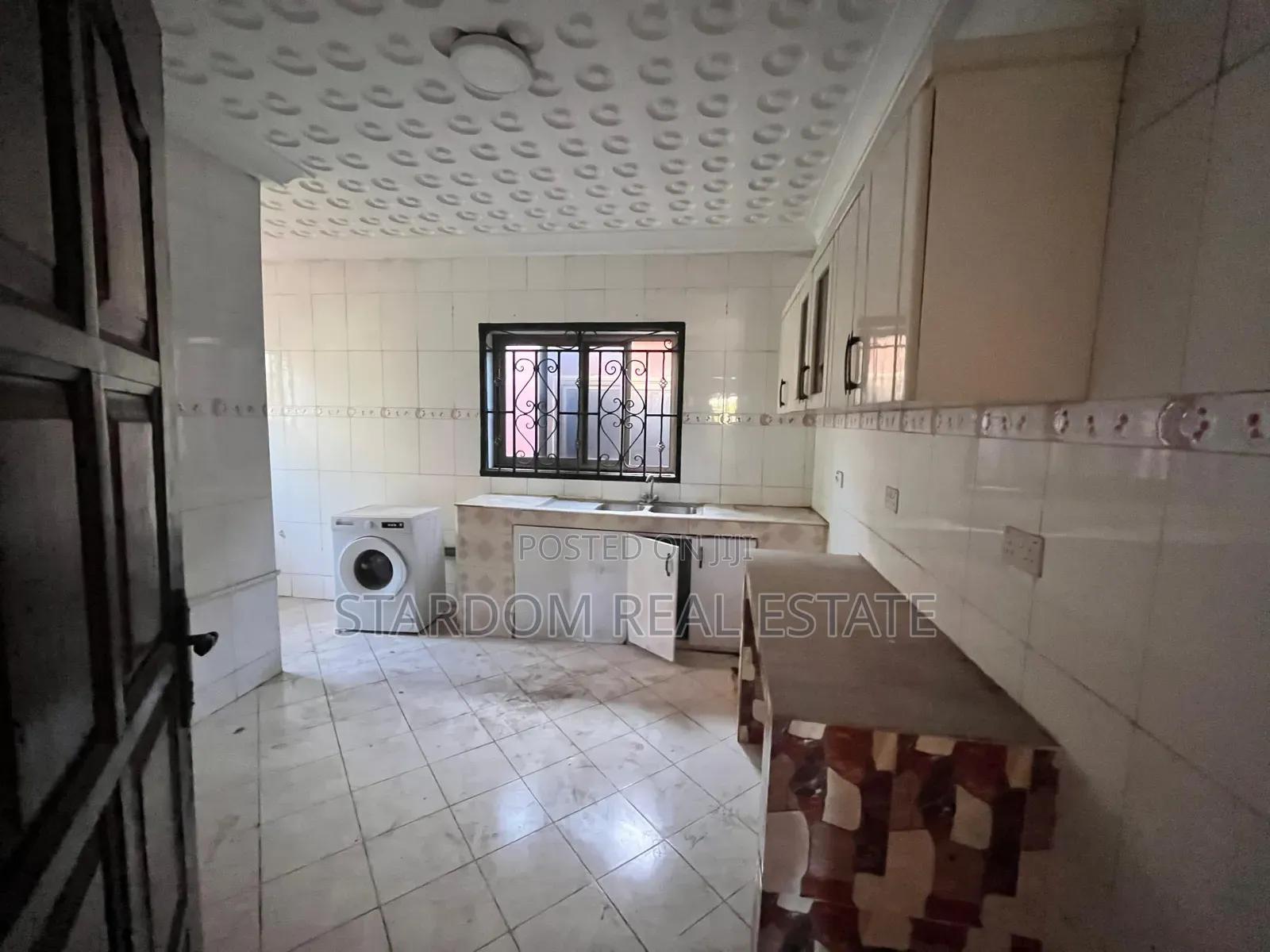3bdrm Apartment in Adjiringanor, Ability for rent