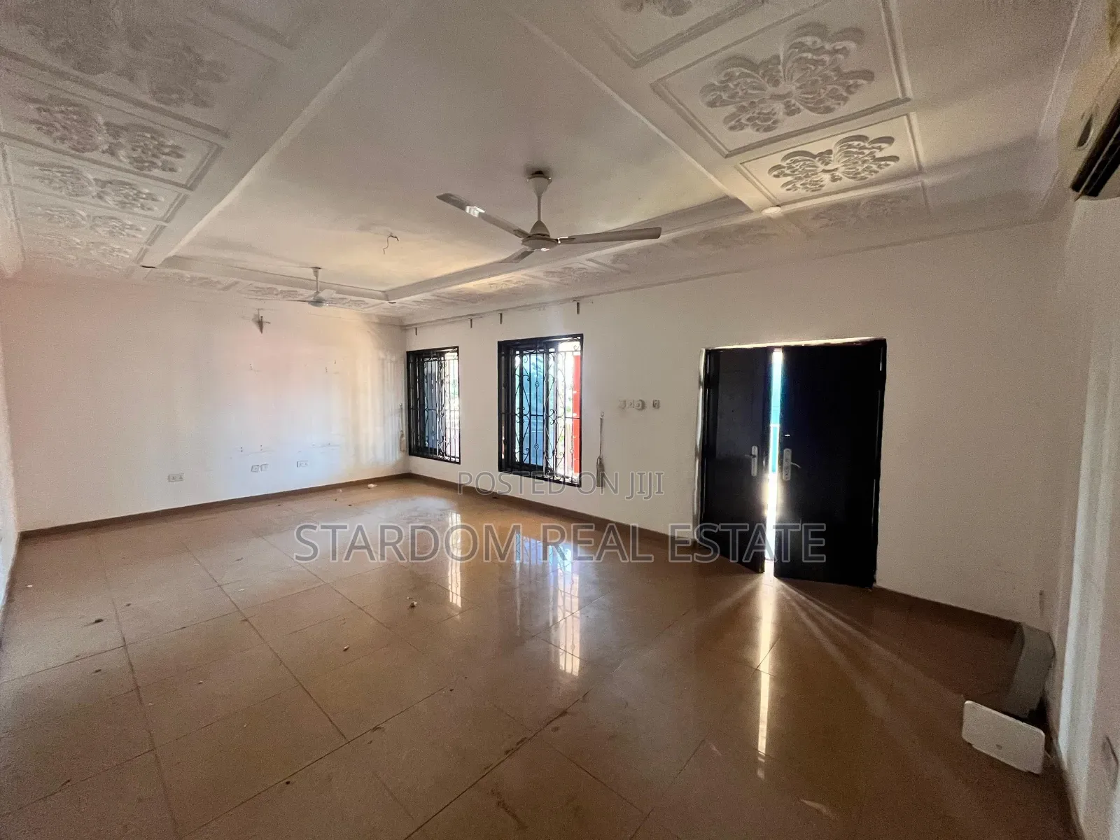 3bdrm Apartment in Adjiringanor, Ability for rent