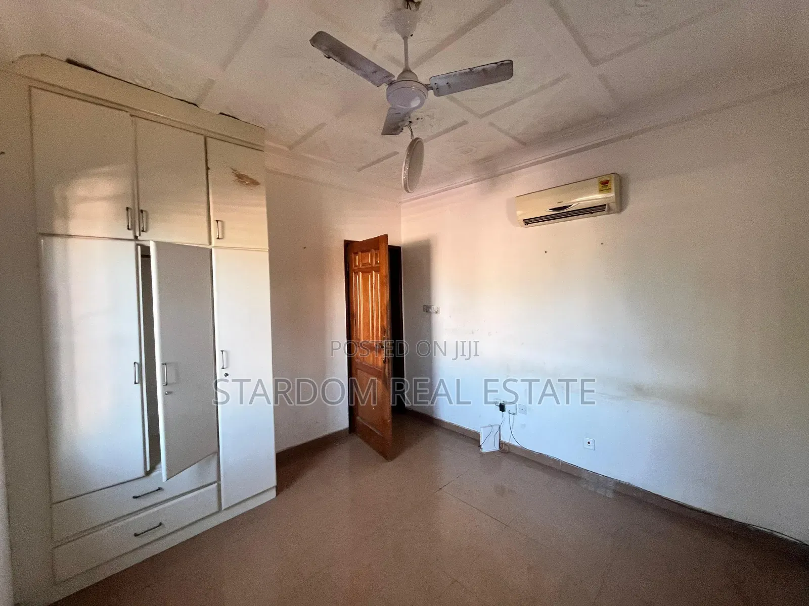3bdrm Apartment in Adjiringanor, Ability for rent