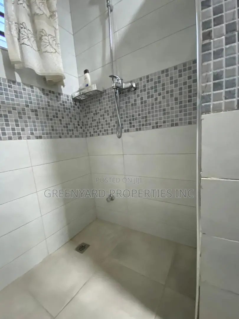 2bdrm Apartment in Wisconsin Area, North Legon for rent