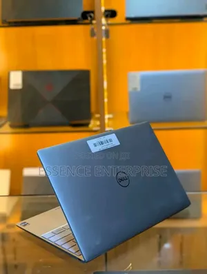 New Laptop Dell XPS 13 16GB Intel Core i7 SSD 512GB