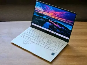 Laptop Samsung Galaxy Book4 Ultra 16GB Intel Core i5 SSD 512GB